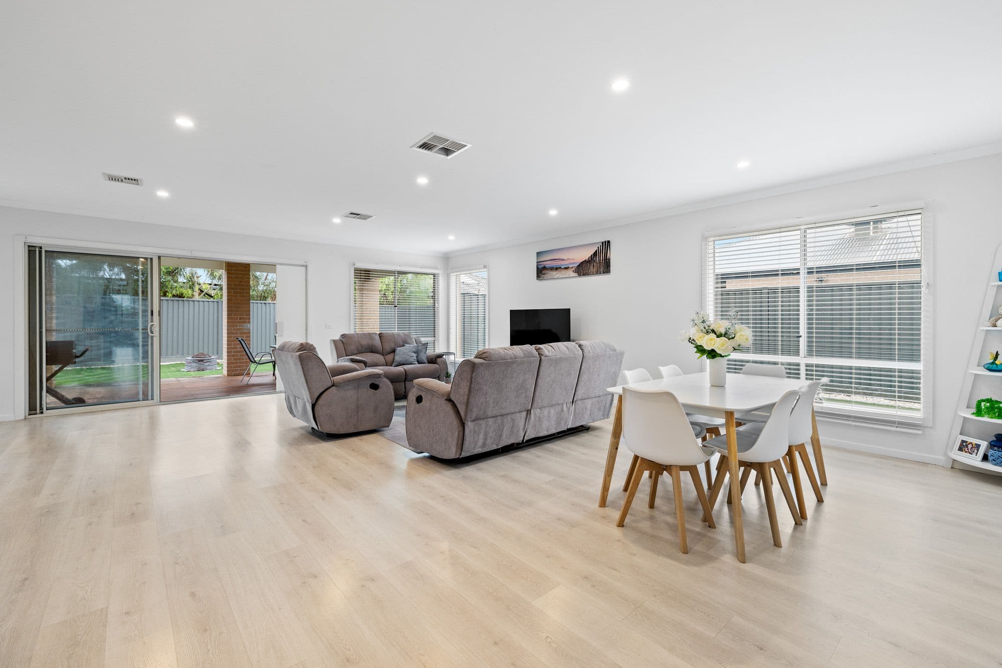 31 Canterbury Road West, Lara VIC 3212, Lara - Thumbnail 6