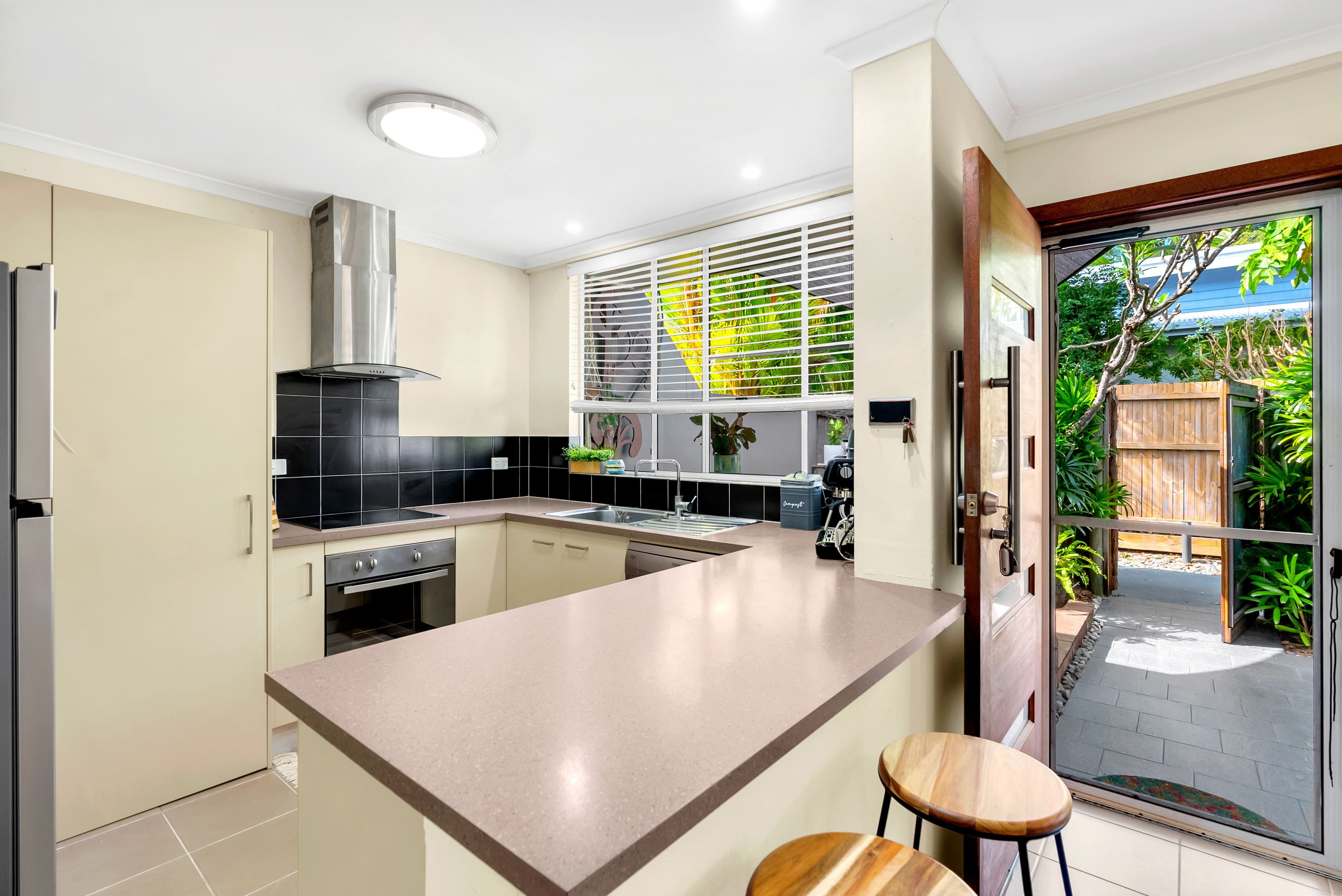 38 Petersen Street, Trinity Beach QLD 4879, Trinity Beach - Thumbnail 8