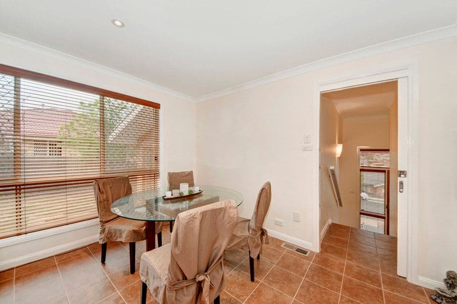 121 Halloran Drive, JERRABOMBERRA NSW 2619, Jerrabomberra - Thumbnail 3