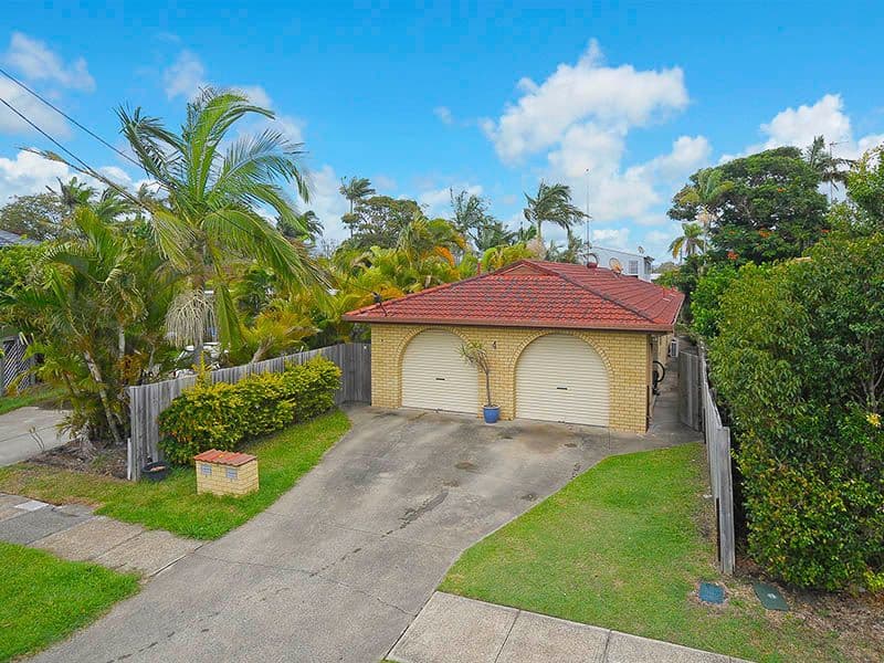 4 Chainey Avenue, MIAMI QLD 4220, Miami - Thumbnail 2
