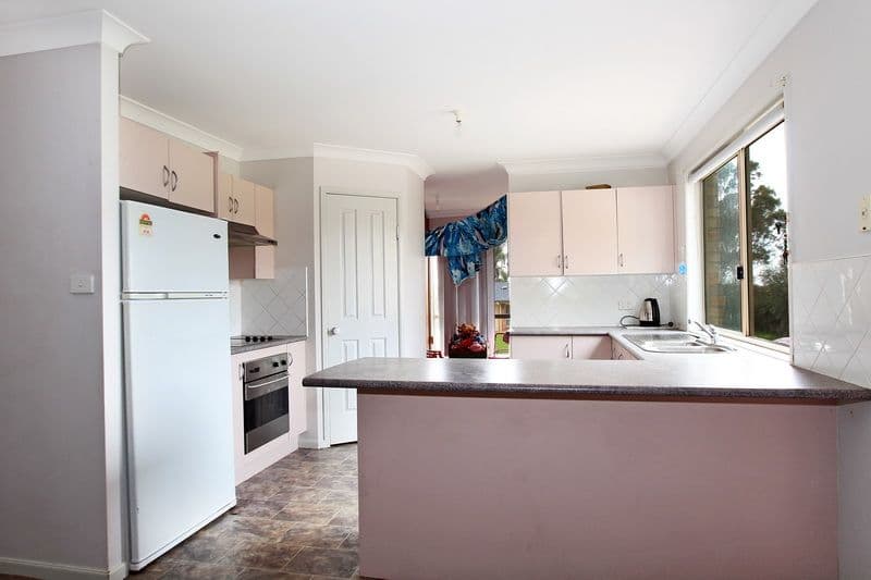 18 Arthur Street, WORRIGEE NSW 2540, Worrigee - Thumbnail 3
