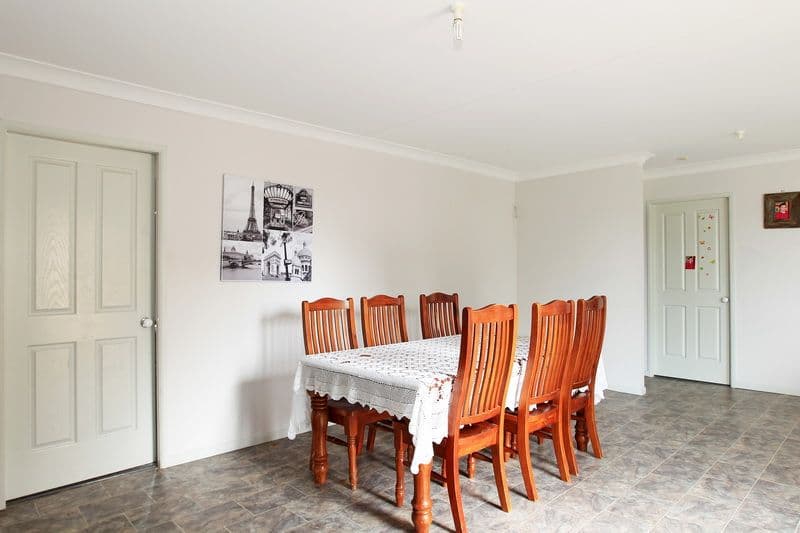 18 Arthur Street, WORRIGEE NSW 2540, Worrigee - Thumbnail 5