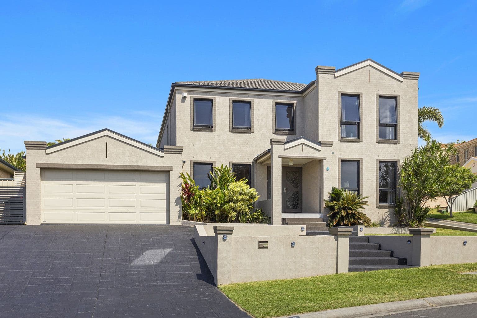 8 Solander Avenue, Shell Cove NSW 2529, Shell Cove - Image 1