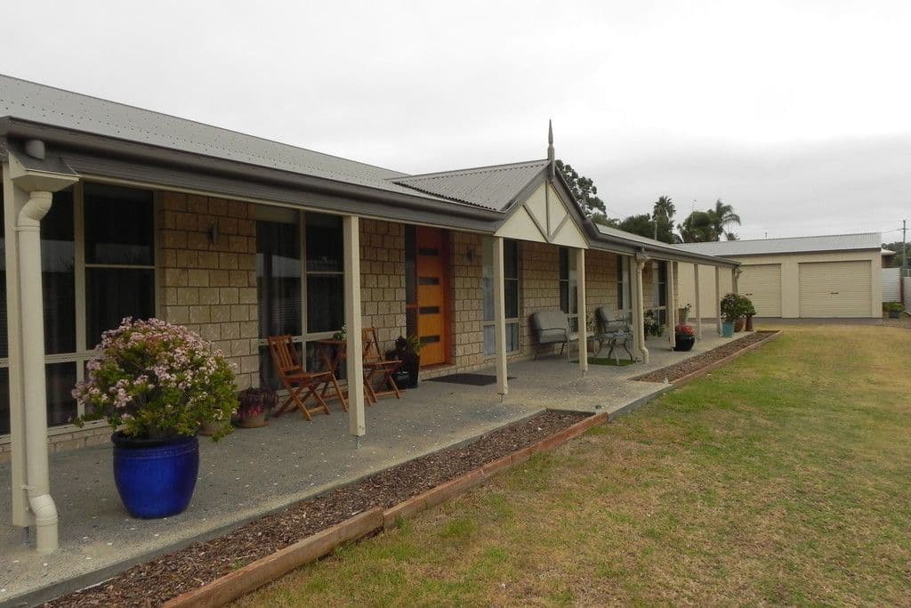 18 Draydon, Pittsworth QLD 4356, Pittsworth - Thumbnail 2