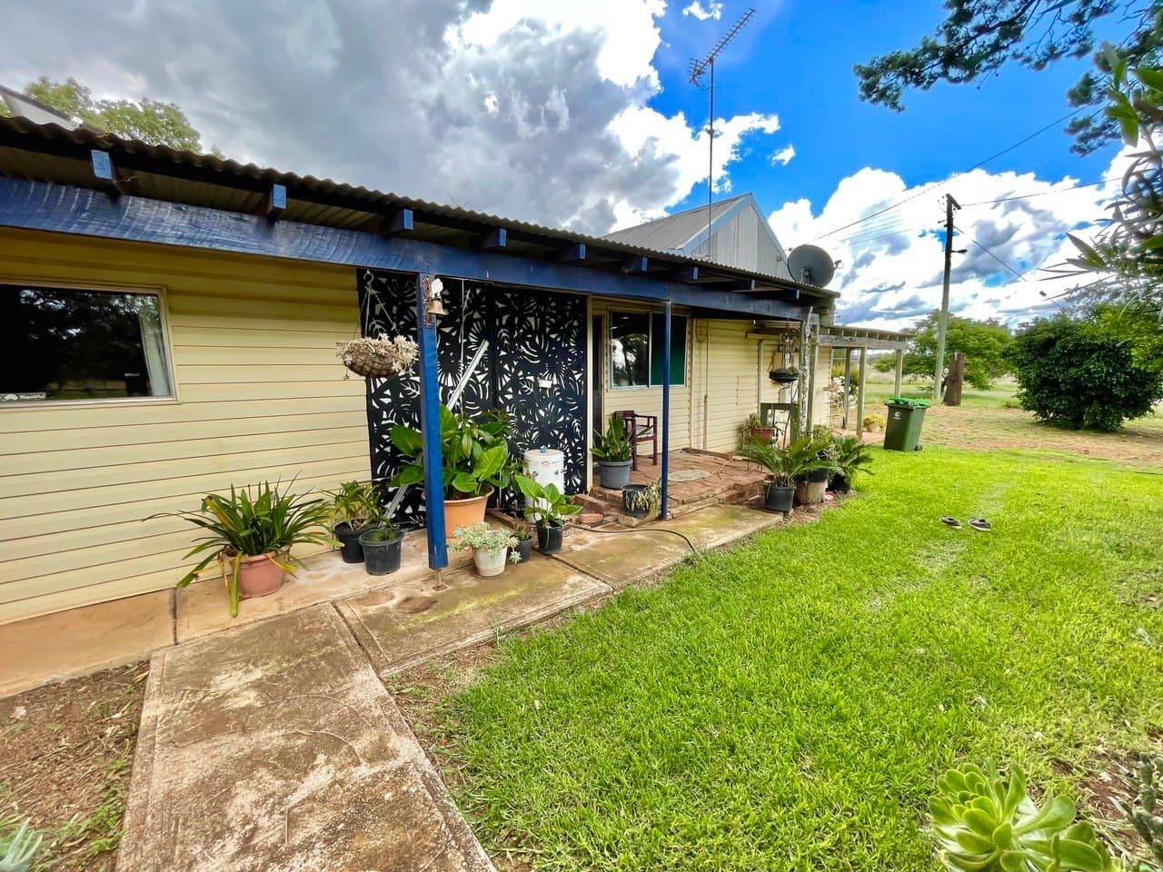 2 Lachlan Street, Bogan Gate NSW 2876, Bogan Gate - Image 1