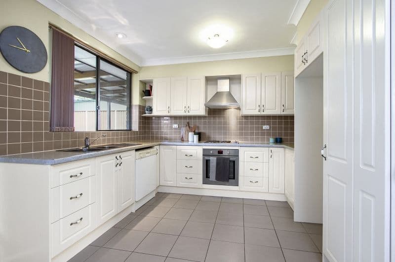 12 Macquarie Place, Glossodia - Thumbnail 2
