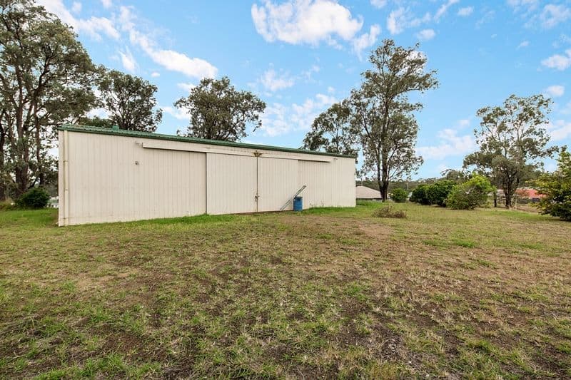 20 Trevis Court, BLACKSTONE QLD 4304, Blackstone - Thumbnail 3