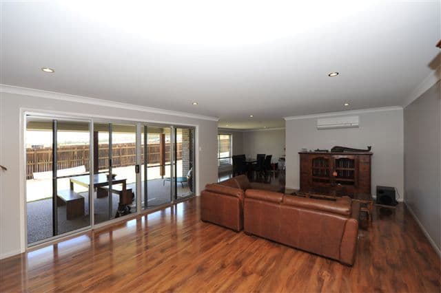 11 Grundy Street, WESTBROOK QLD 4350, Westbrook - Thumbnail 3