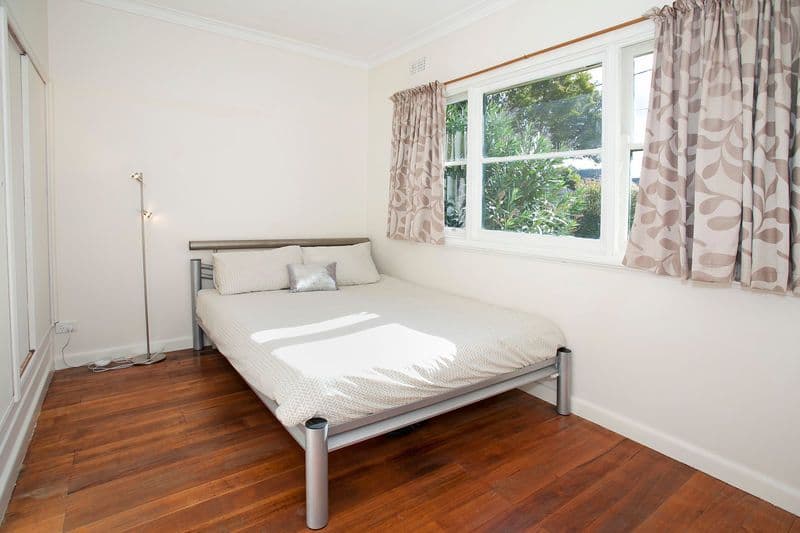 1 Laura Avenue, BELMONT VIC 3216, Belmont - Thumbnail 5