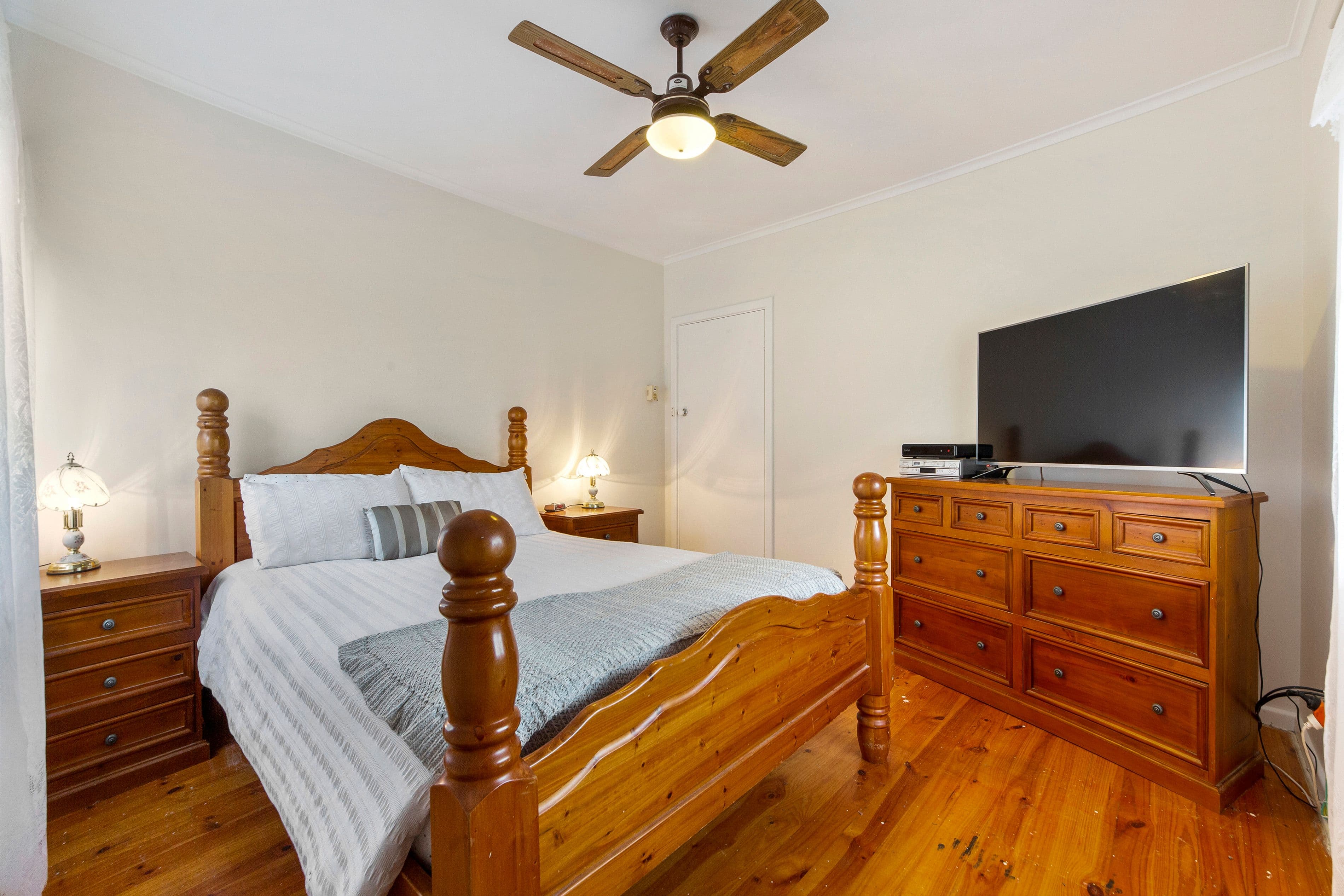 1 Barnes Crescent, Parafield Gardens SA 5107, Parafield Gardens - Thumbnail 7