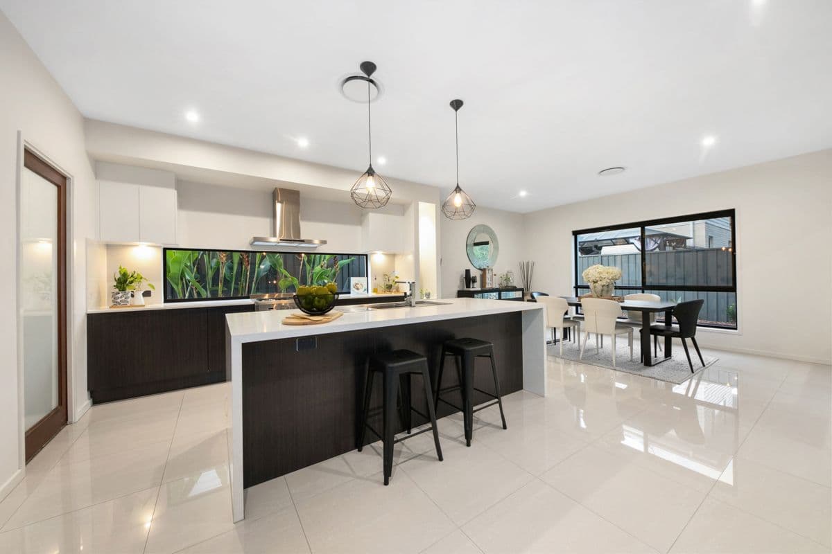 56 Portal Street, Oxley QLD 4075, Oxley - Thumbnail 6