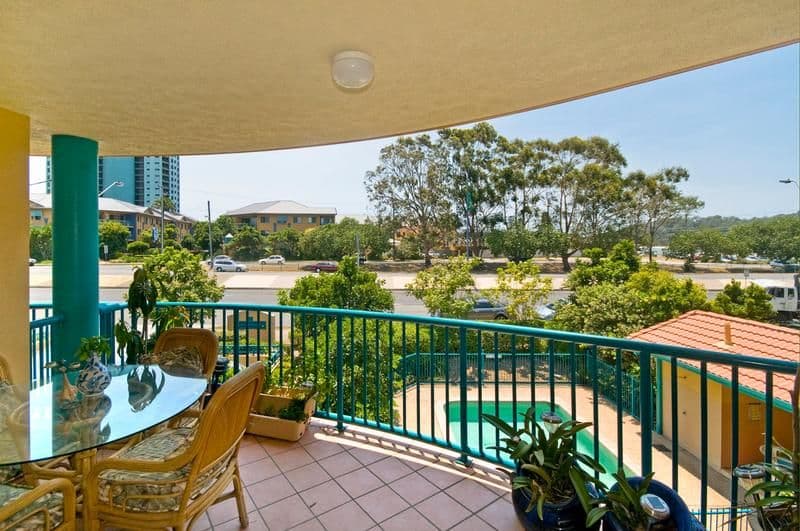 1030 Gold Coast Highway, PALM BEACH QLD 4221, Palm Beach - Thumbnail 4