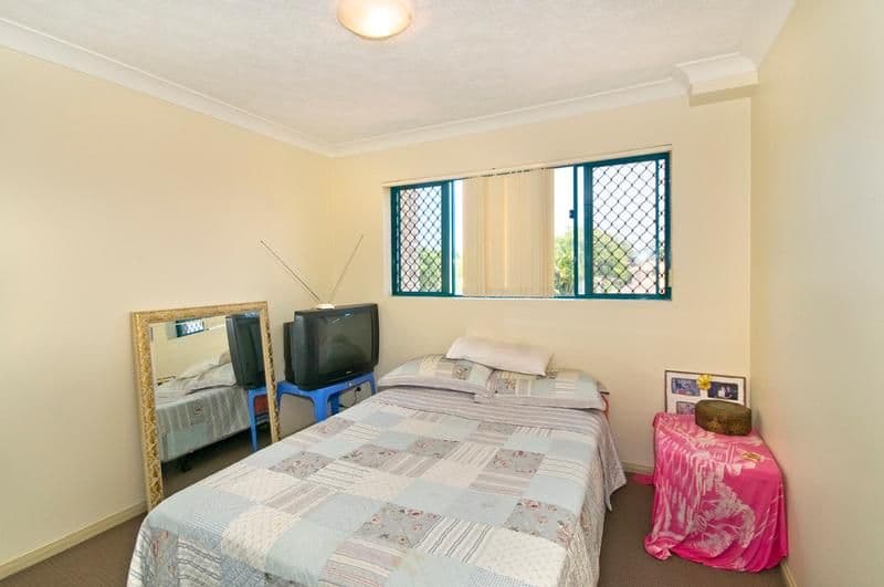 1030 Gold Coast Highway, PALM BEACH QLD 4221, Palm Beach - Thumbnail 6