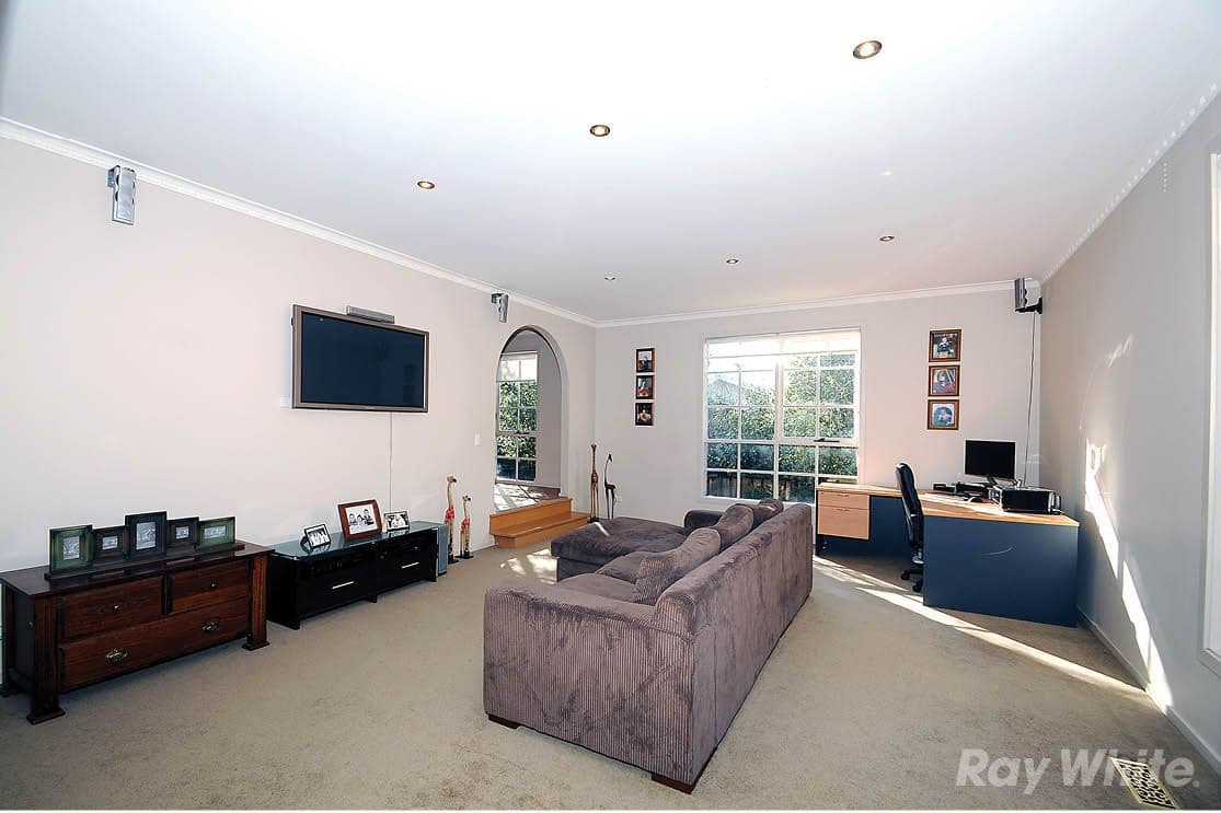 66 Garnett Road, WHEELERS HILL VIC 3150, Wheelers Hill - Thumbnail 4