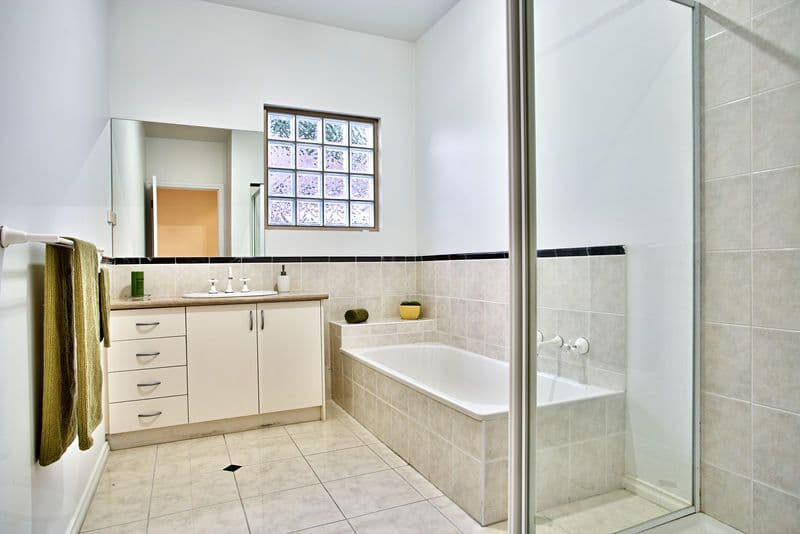 11 Kionga Street, CLAYTON VIC 3168, Clayton - Thumbnail 8