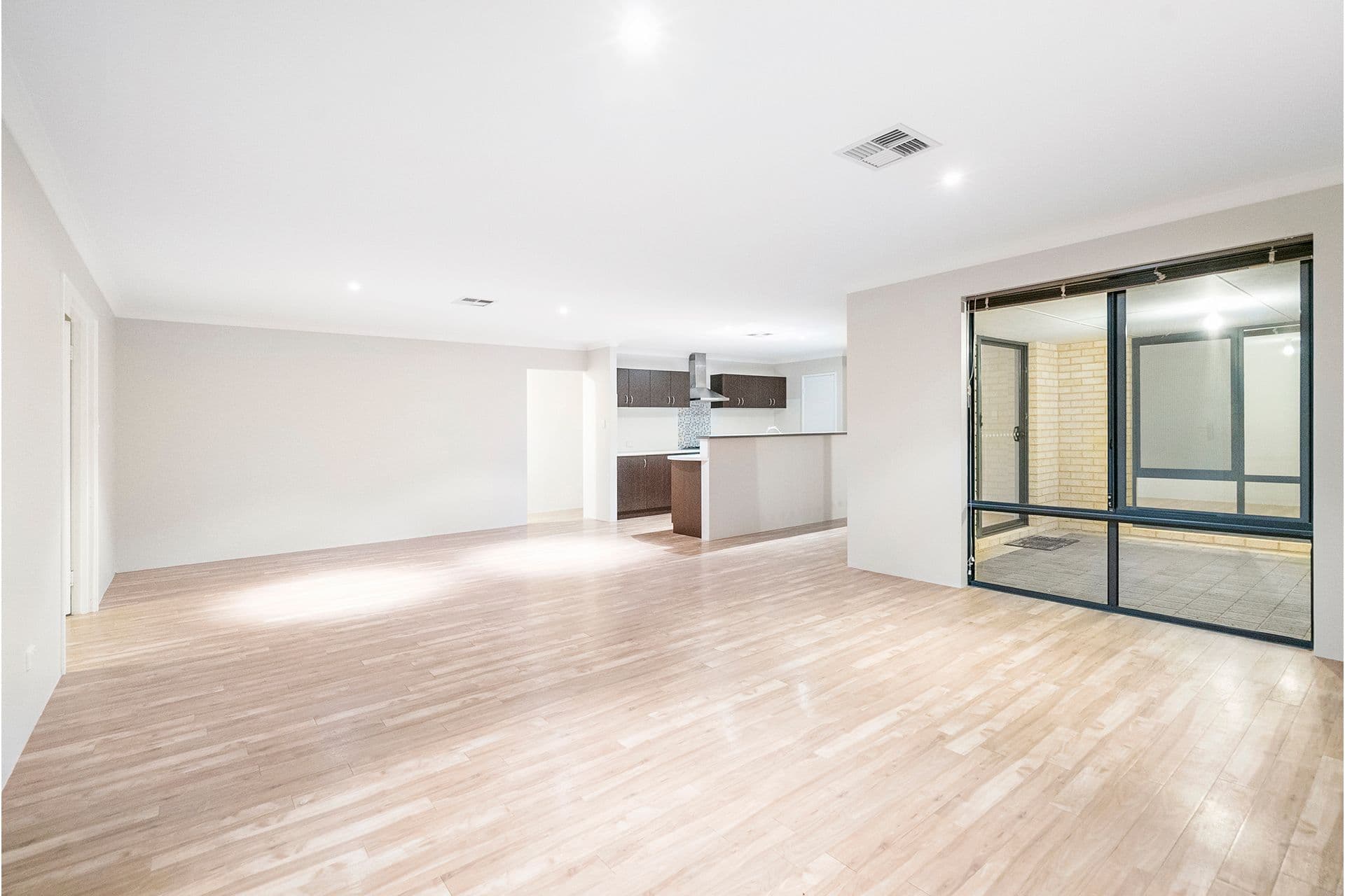 129 Glenfield Beach Drive, Glenfield WA 6532, Glenfield - Thumbnail 6