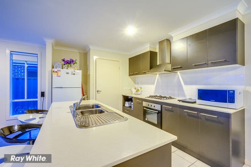 13 Conondale Street, Tarneit VIC 3029, Tarneit - Thumbnail 5
