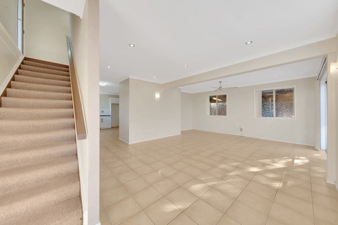9 Wattle Street, New Auckland QLD 4680, New Auckland - Thumbnail 2