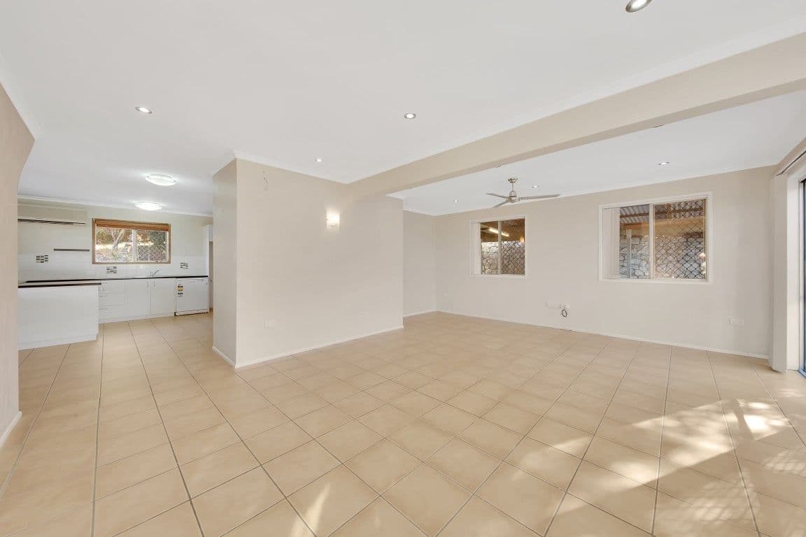 9 Wattle Street, New Auckland QLD 4680, New Auckland - Thumbnail 4