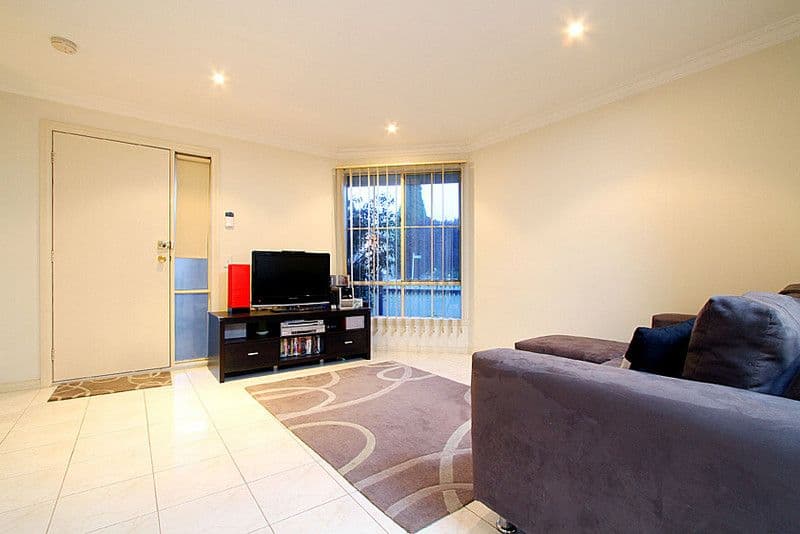 27 McColl Street, RESERVOIR VIC 3073, Reservoir - Thumbnail 6