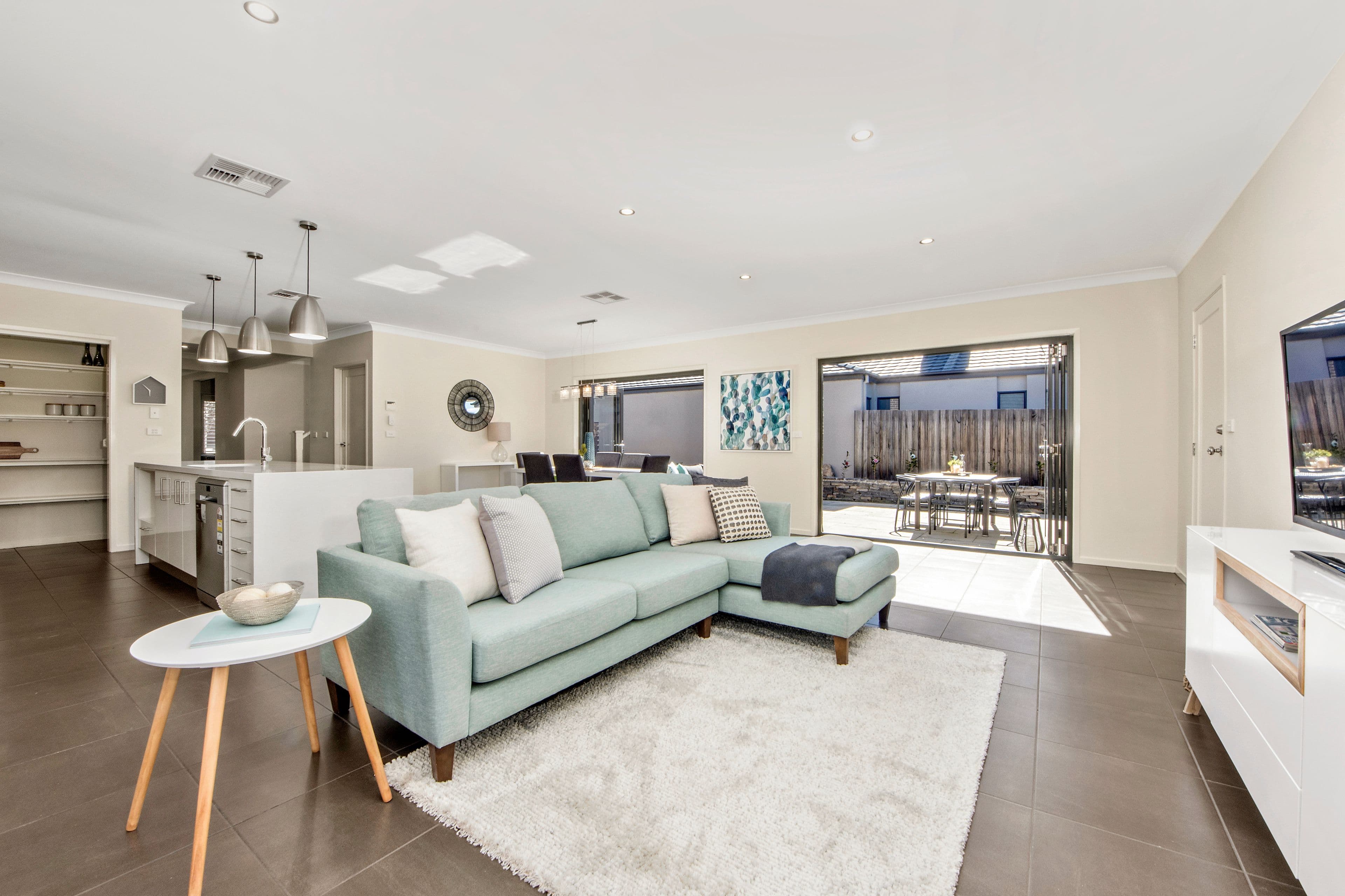 8 Jule Knight Street, CASEY ACT 2913, Schofields - Thumbnail 2