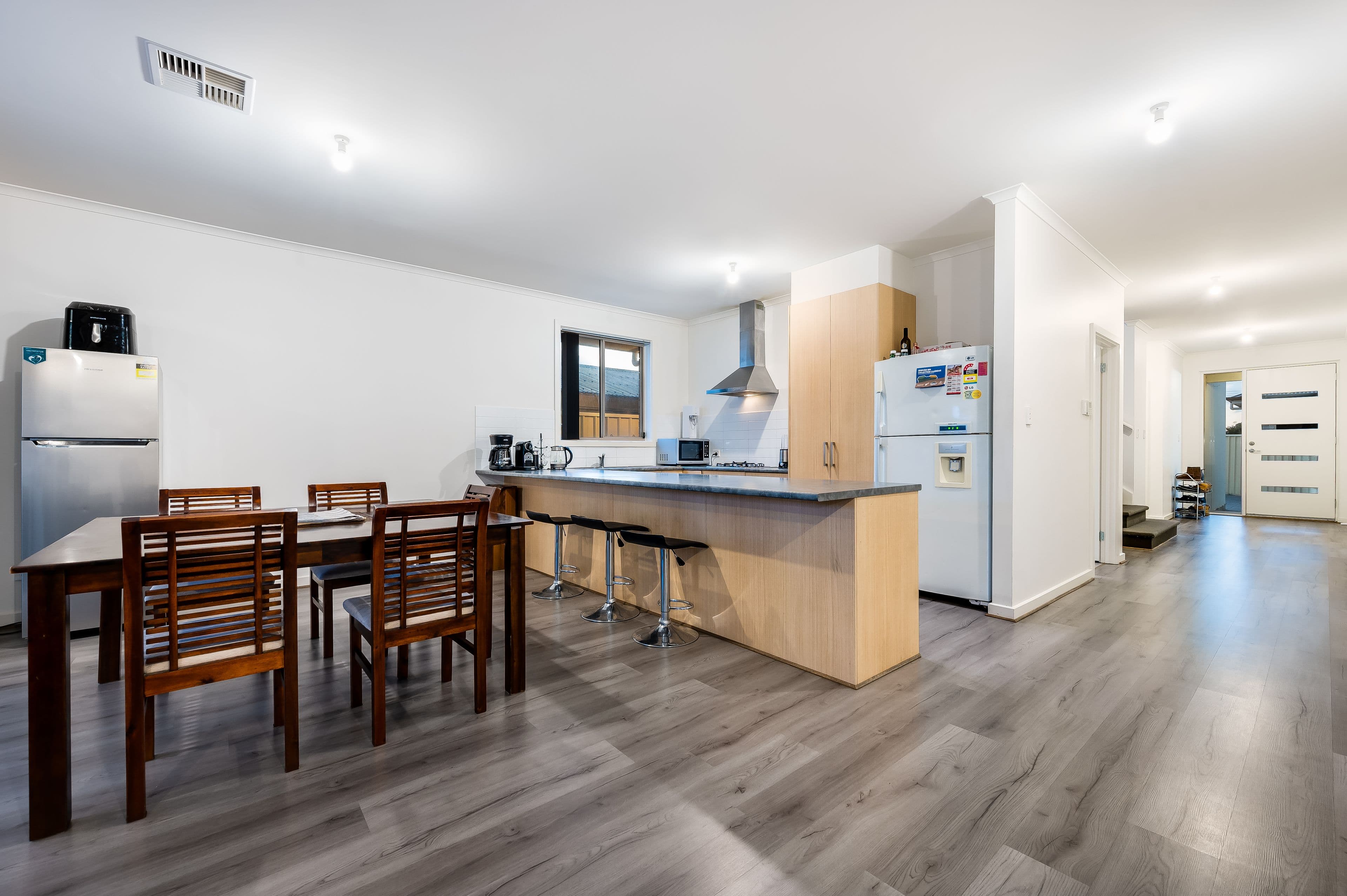 29 Raymond Avenue, Seaton SA 5023, Seaton - Thumbnail 7
