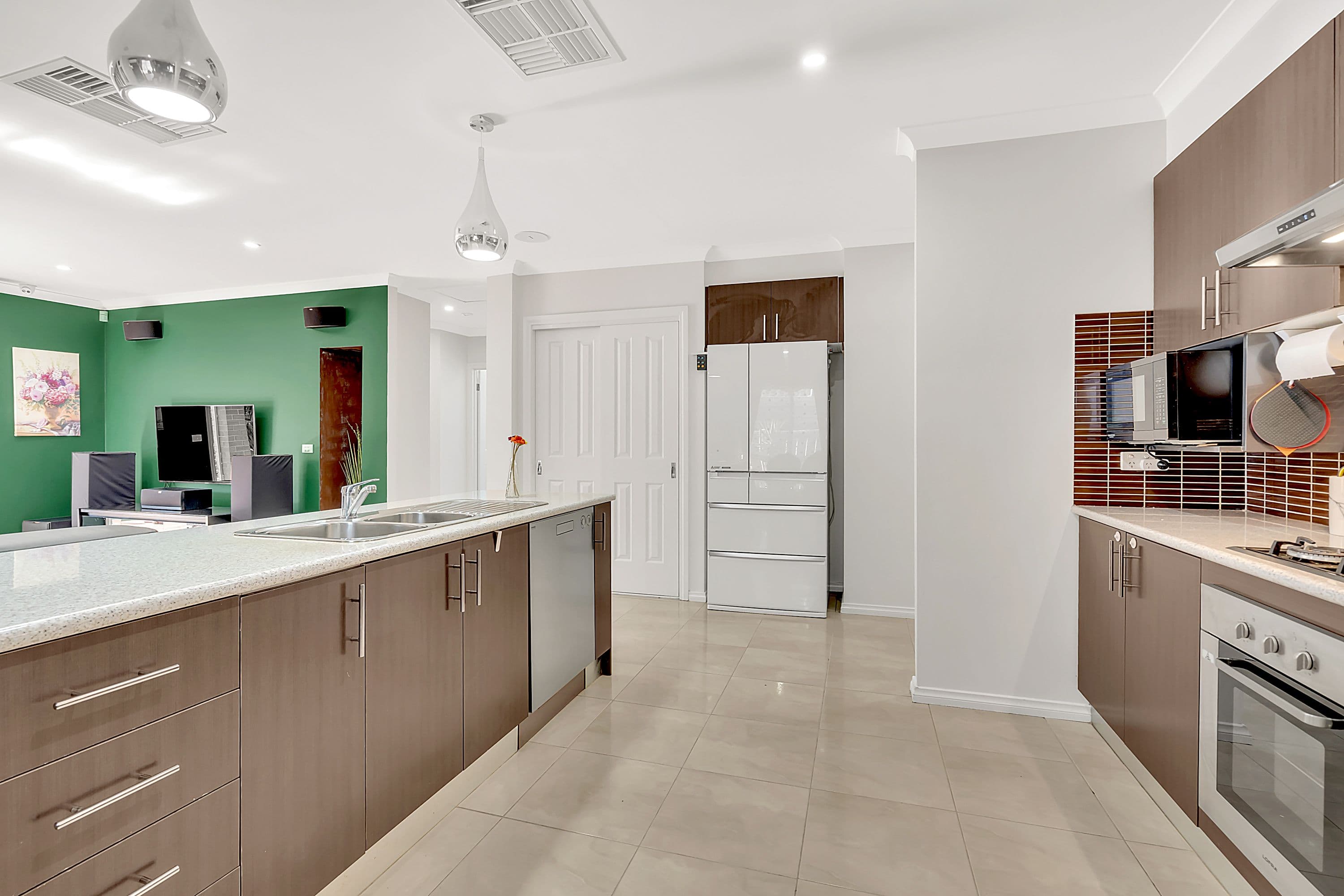 10 Jirrahlinga Terrace, Craigieburn VIC 3064, Craigieburn - Thumbnail 8