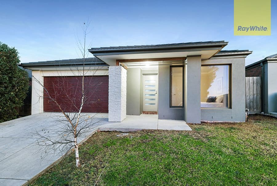 115 Golf View Drive, Craigieburn VIC 3064, Craigieburn - Image 1