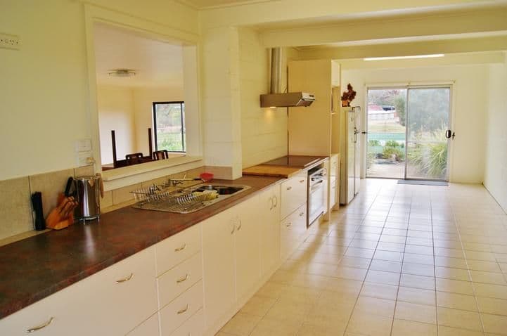 120 Whiteman Avenue, YOUNG NSW 2594, Young - Thumbnail 2