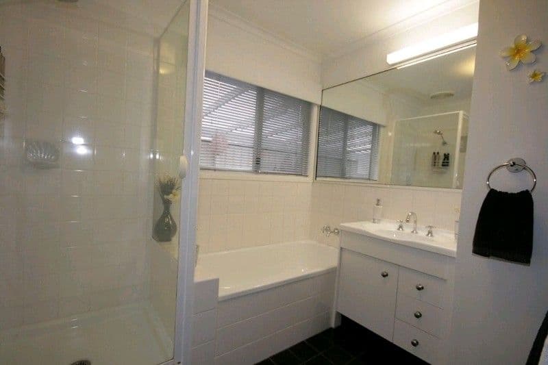 6 Hampton Street, LOGANHOLME QLD 4129, Loganholme - Thumbnail 8