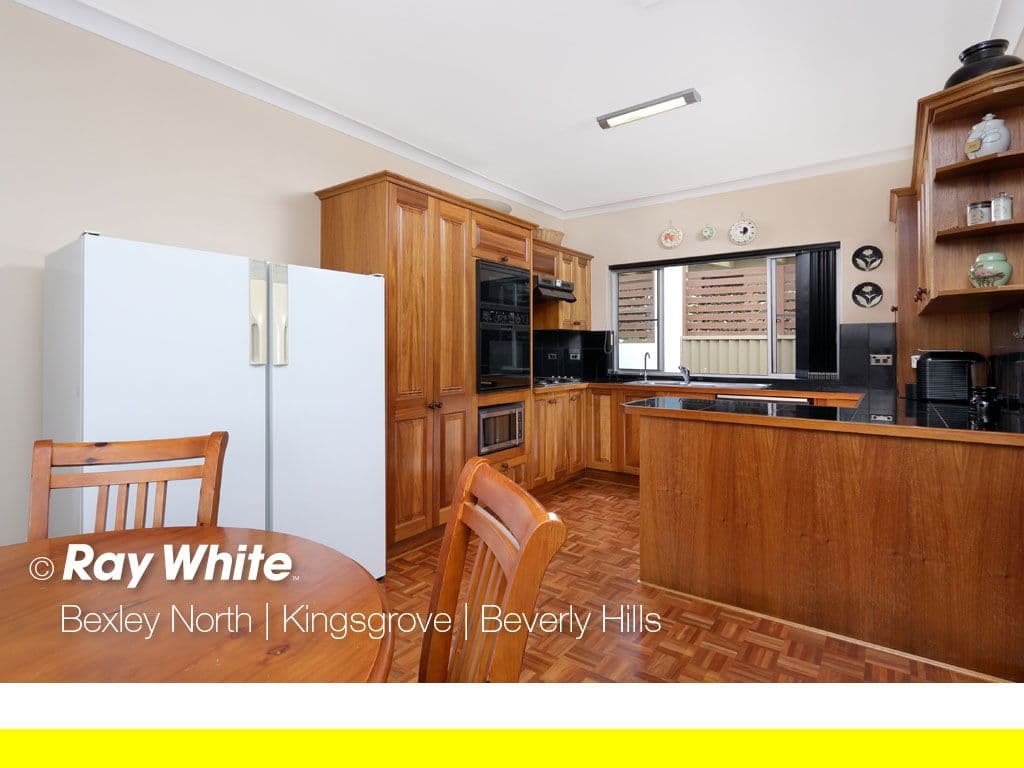 60 New England Drive, Kingsgrove - Thumbnail 4