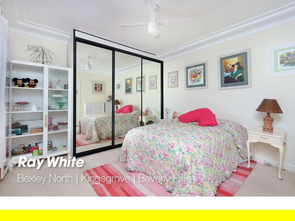 60 New England Drive, Kingsgrove - Thumbnail 6