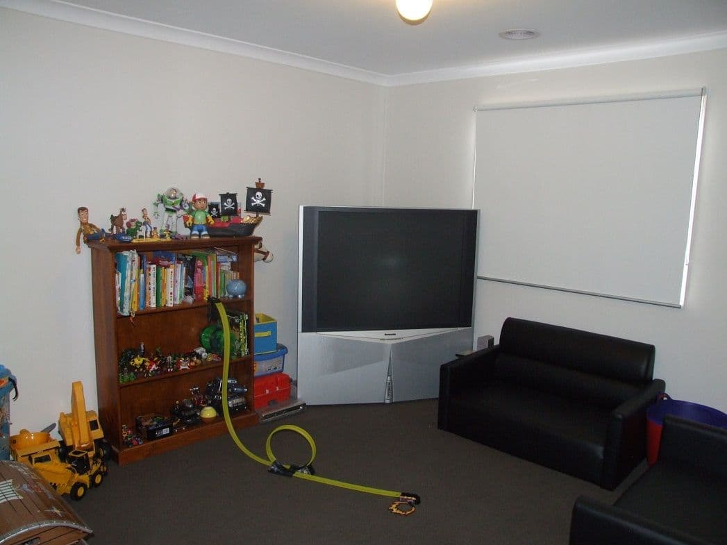 36 Hawthorn Avenue, MELTON WEST VIC 3337, Melton West - Thumbnail 7