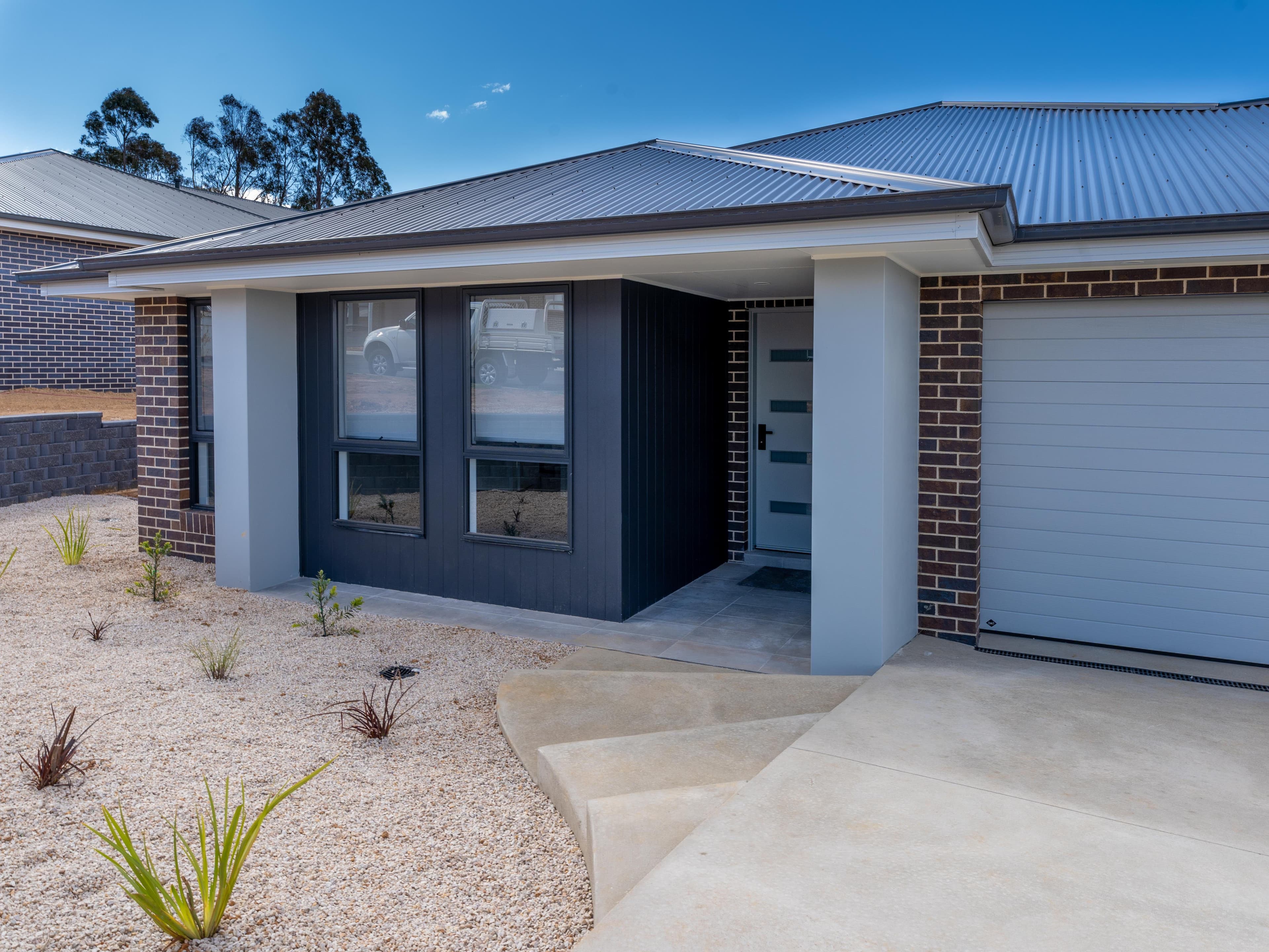12 Emmaville Street, Orange - Thumbnail 2
