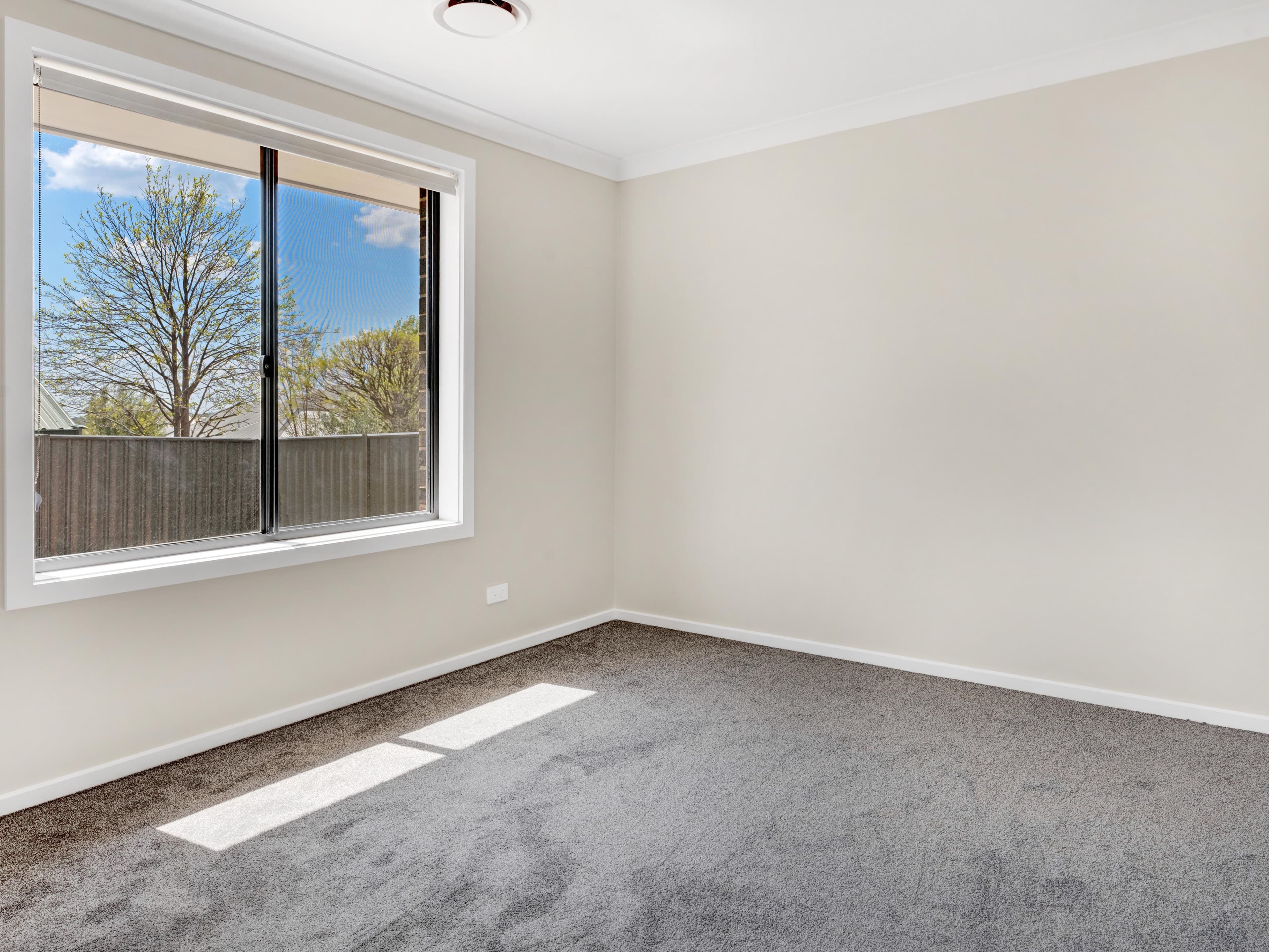 12 Emmaville Street, Orange - Thumbnail 8