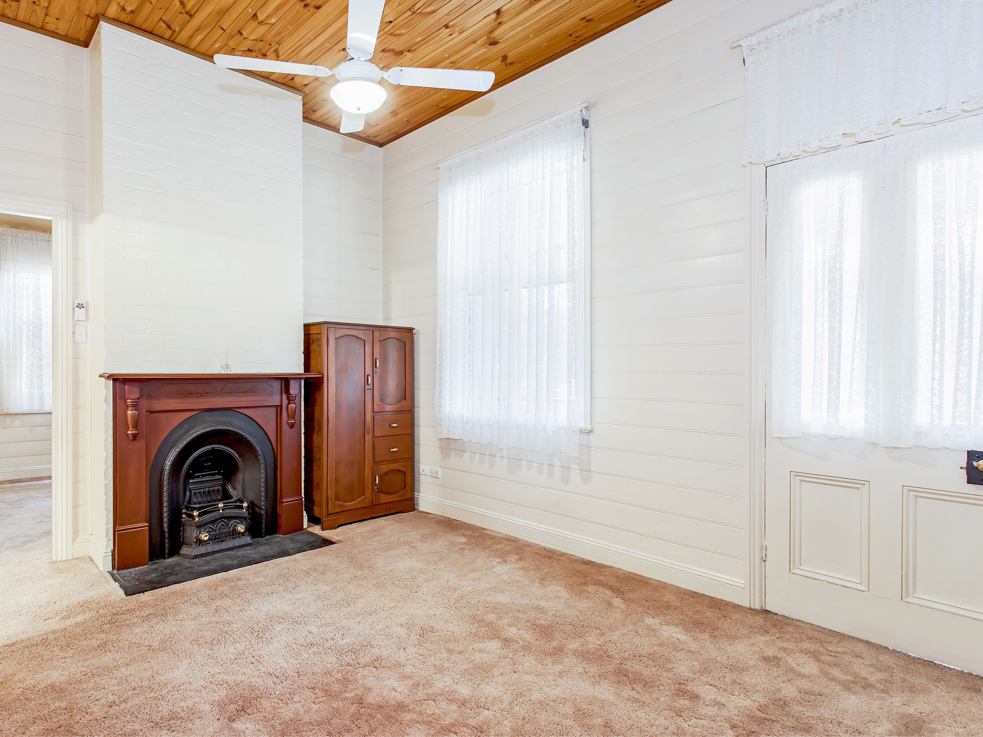 72 Parkes Street, Helensburgh - Thumbnail 5