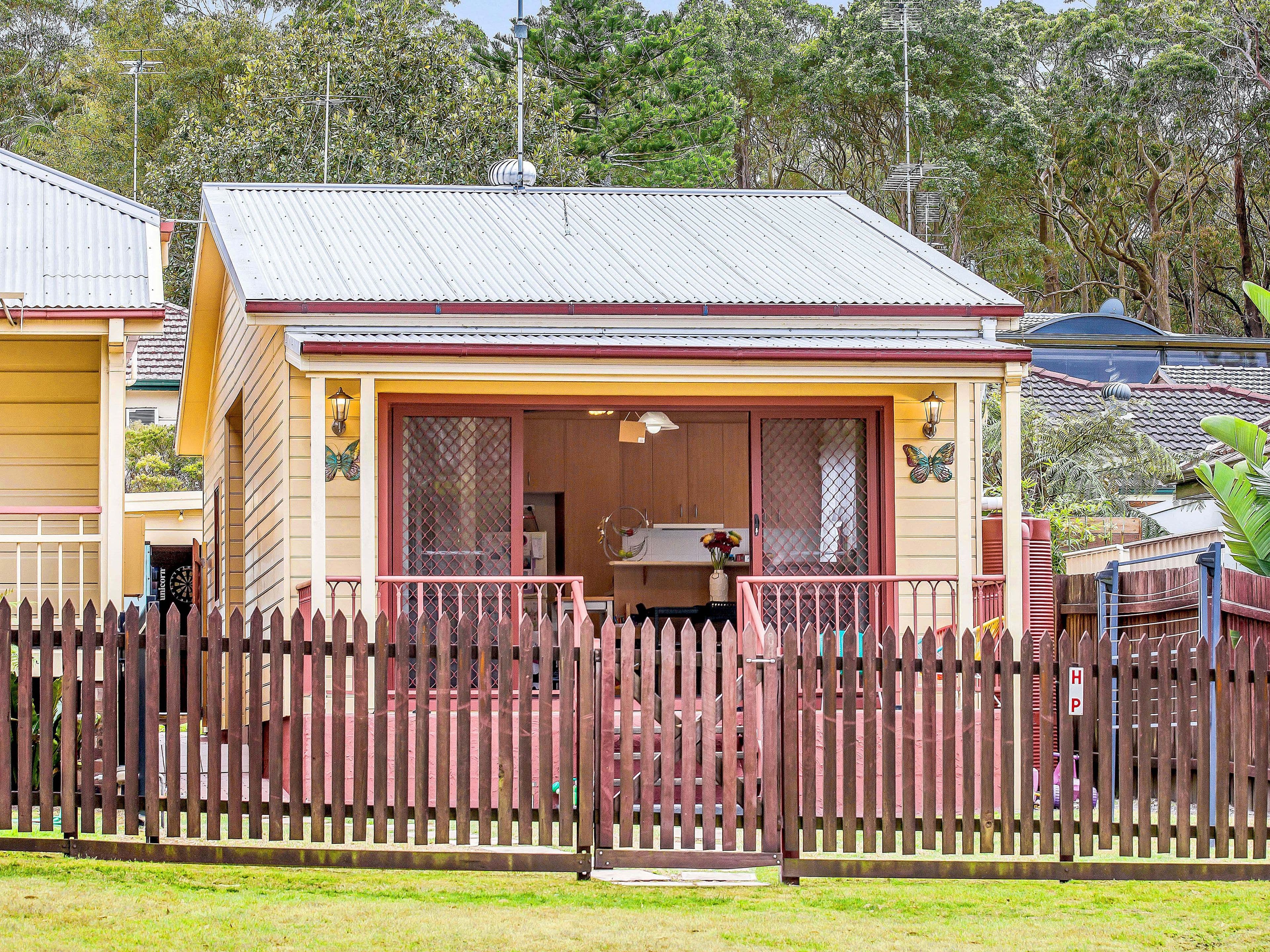 72 Parkes Street, Helensburgh - Thumbnail 8