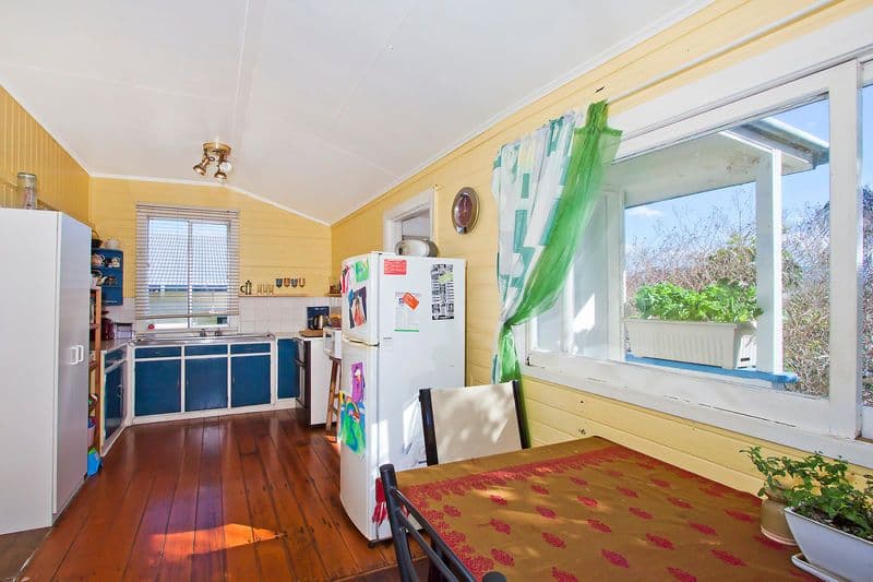 69 Ewing Street, MURWILLUMBAH NSW 2484, Murwillumbah - Thumbnail 4
