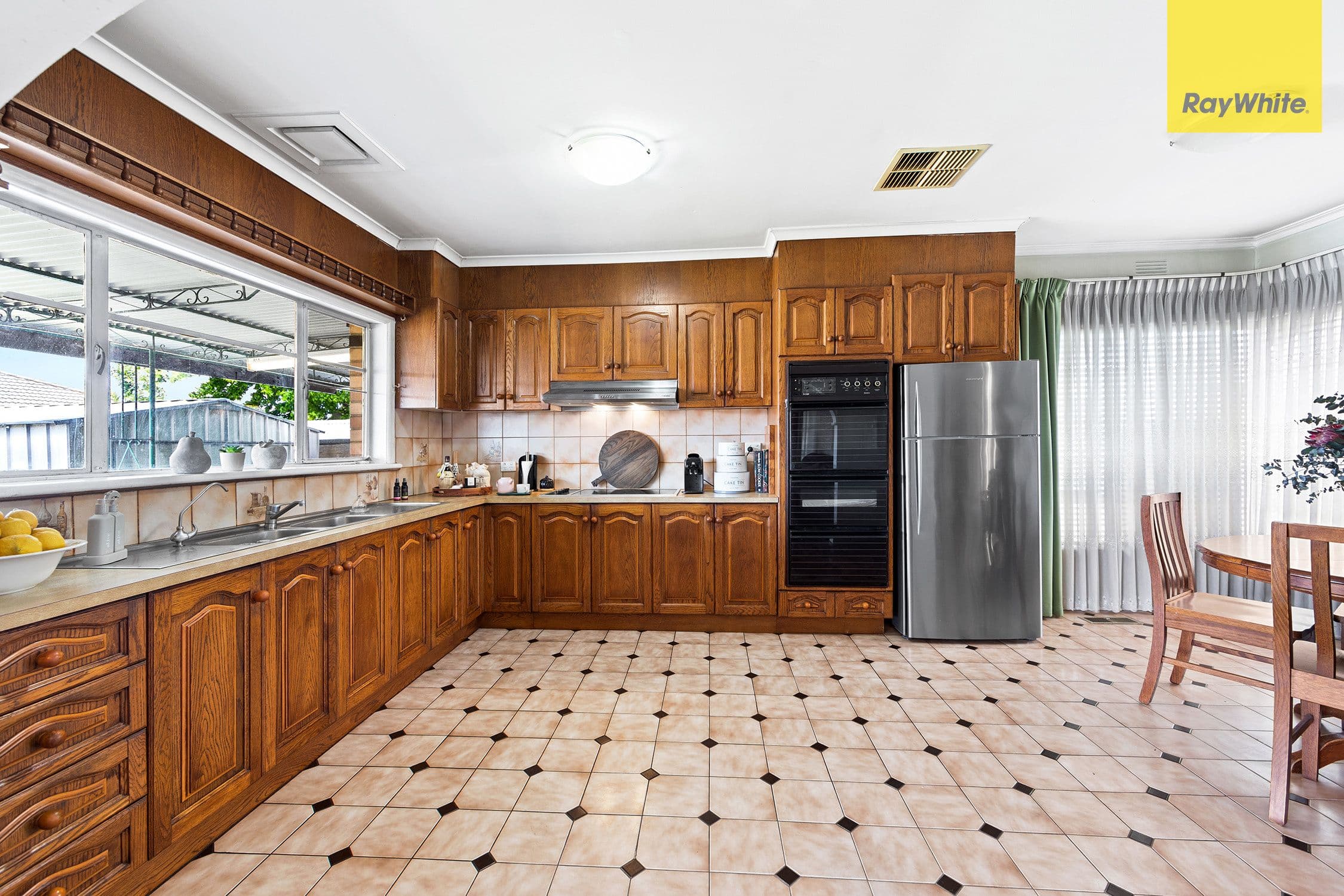 44 Charles Street, St Albans VIC 3021, St Albans - Thumbnail 4