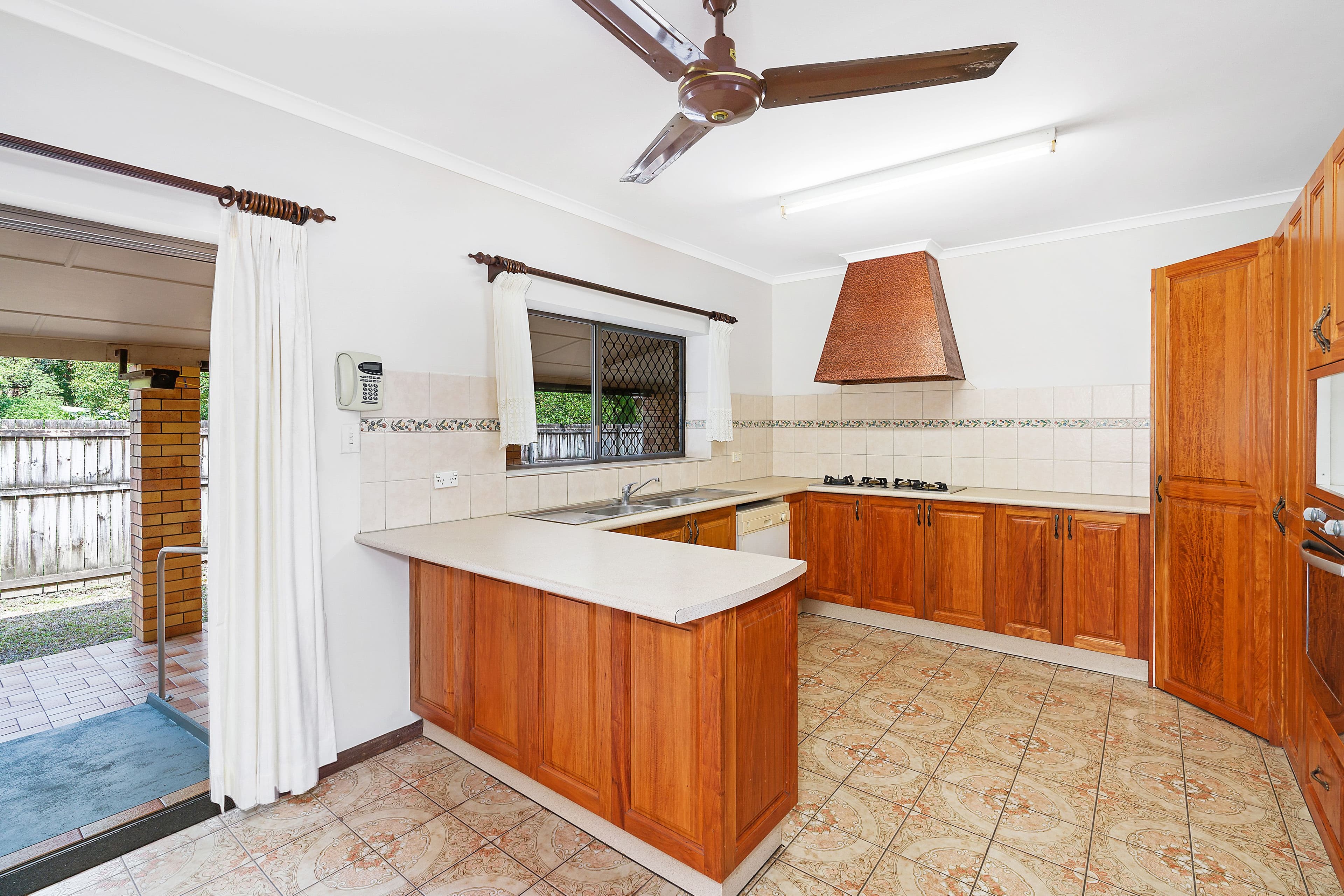 8 George Street, Gordonvale QLD 4865, Gordonvale - Thumbnail 2