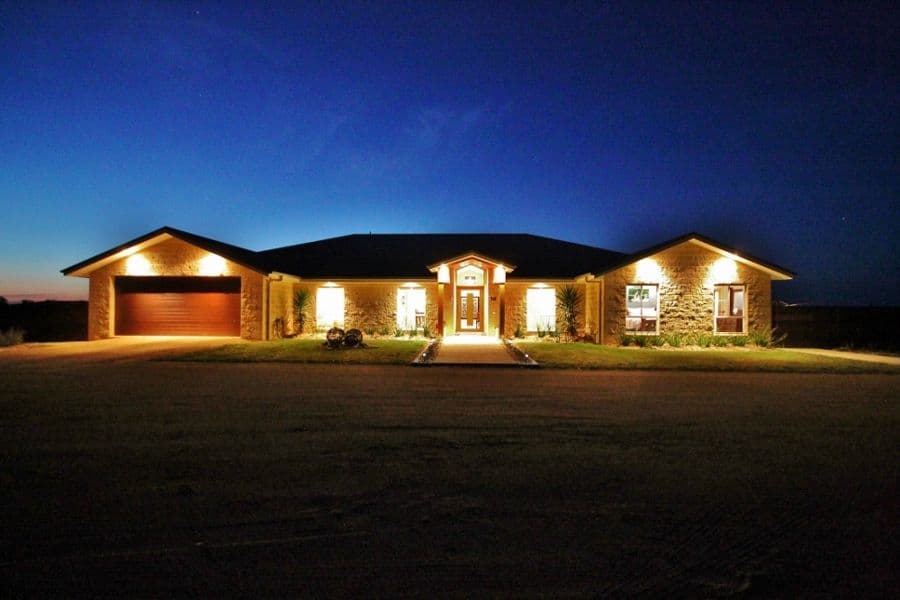33 Old Monteagle Road, YOUNG NSW 2594, Young - Image 1