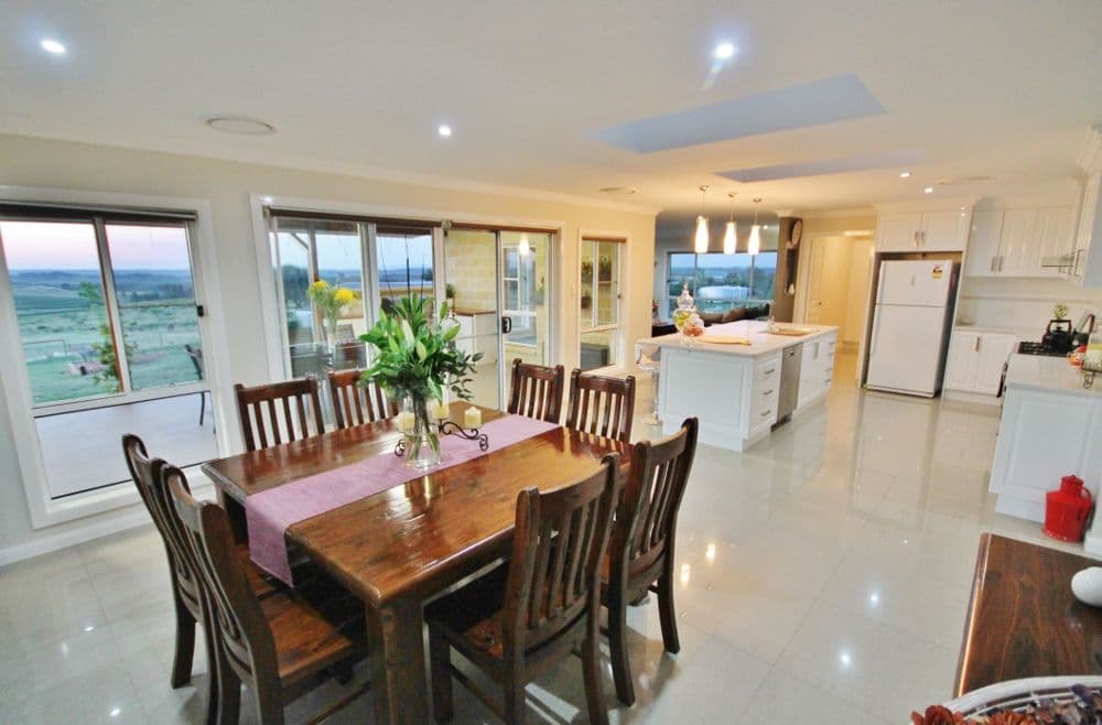 33 Old Monteagle Road, YOUNG NSW 2594, Young - Thumbnail 7