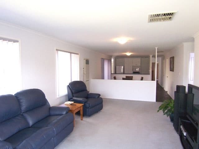 4 Upton Street, OAKDEN SA 5086, Oakden - Thumbnail 3