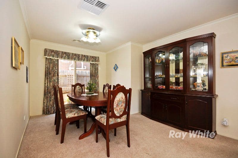 61 Mendora Crescent, WANTIRNA SOUTH VIC 3152, Wantirna South - Thumbnail 7