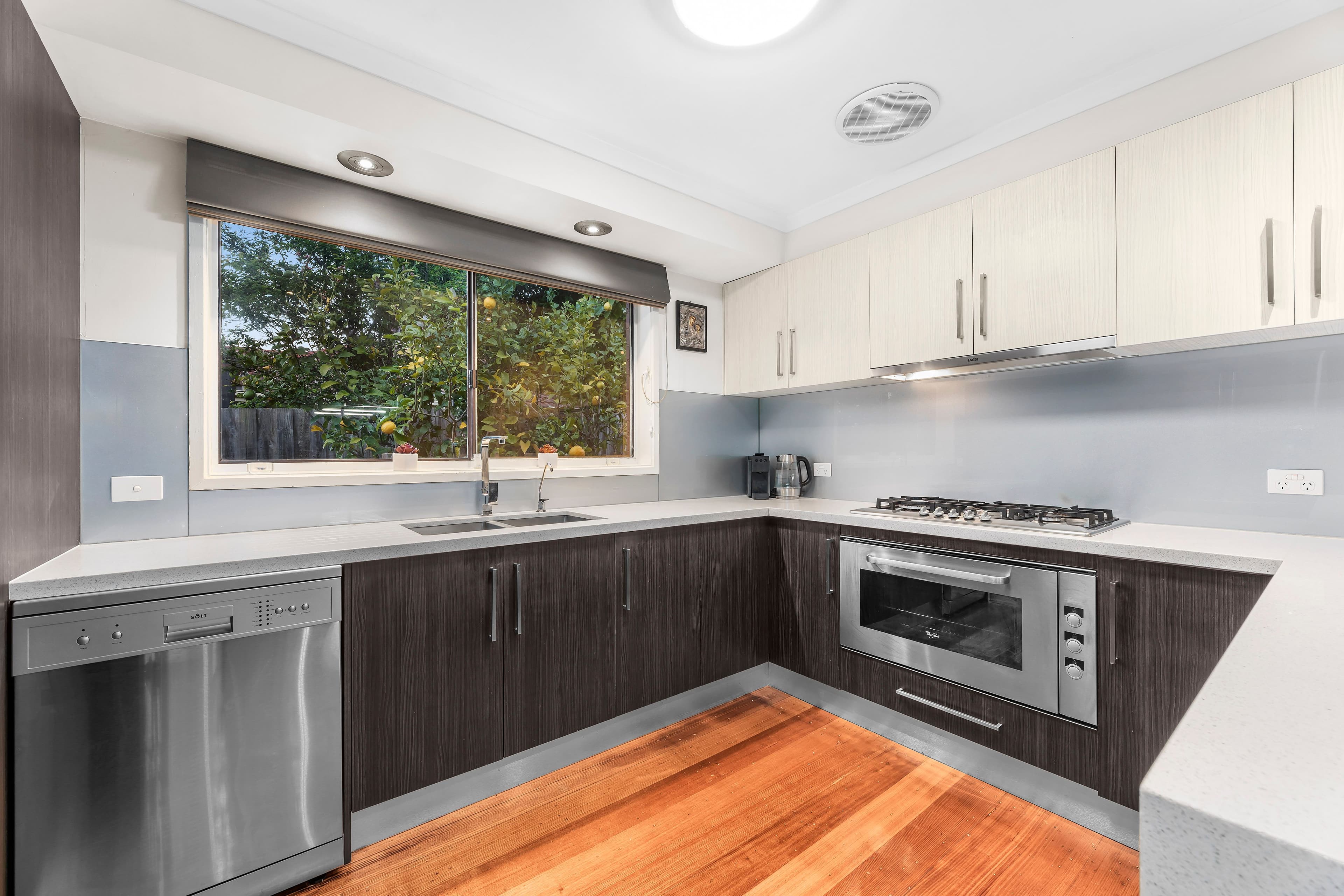 42 Birchfield Crescent, Wantirna VIC 3152, Wantirna - Thumbnail 4