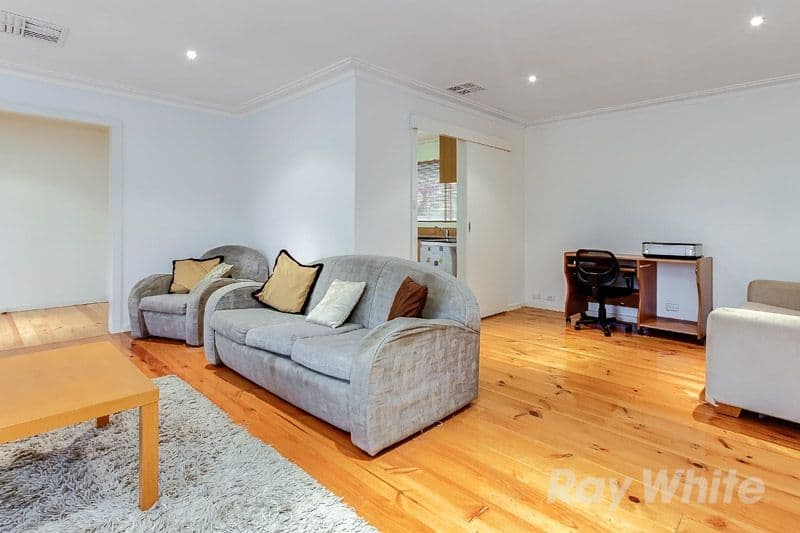 8 Denham Court, SCORESBY VIC 3179, Scoresby - Thumbnail 3