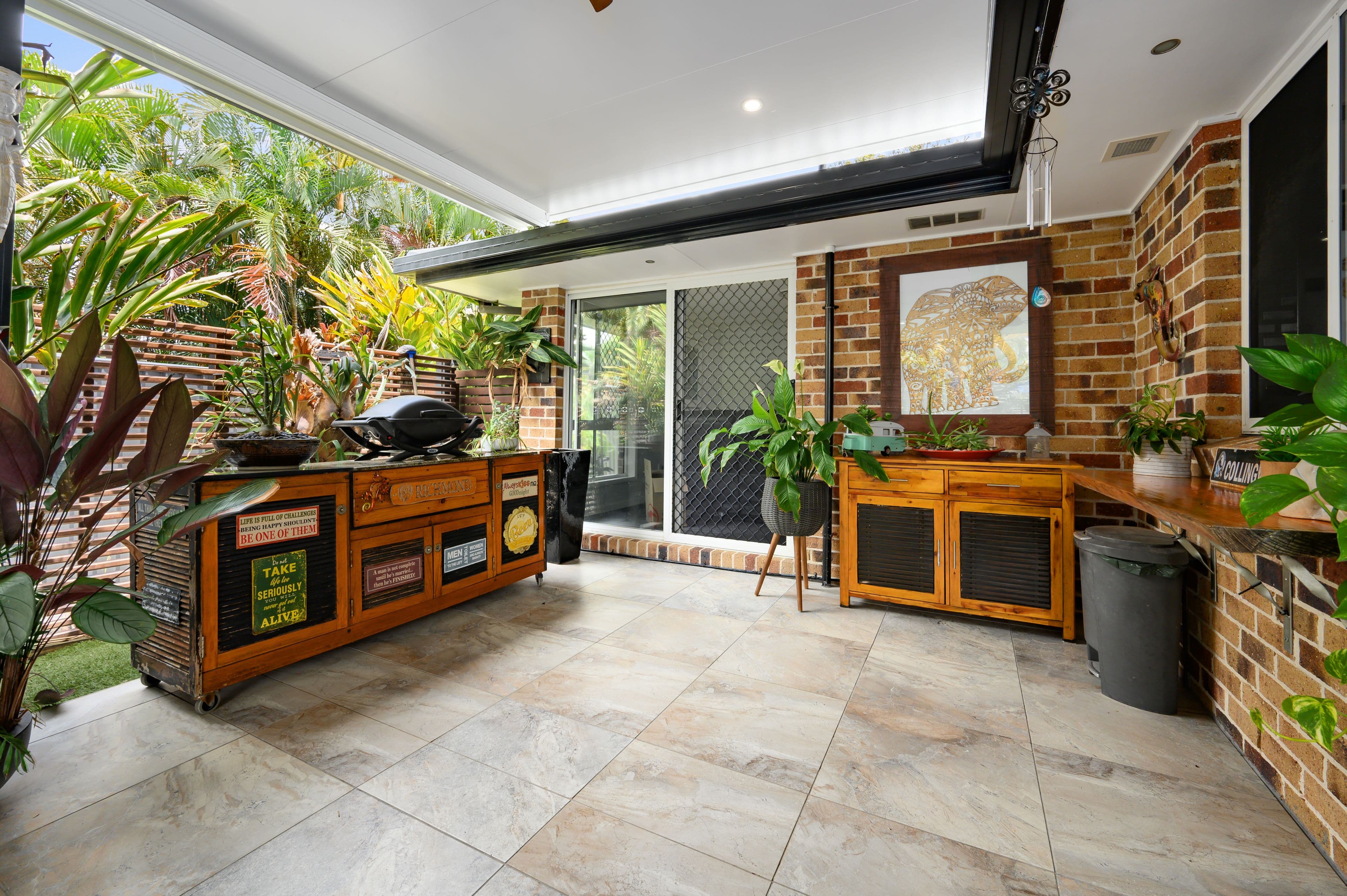 3 White City Drive, Oxenford QLD 4210, Oxenford - Thumbnail 4