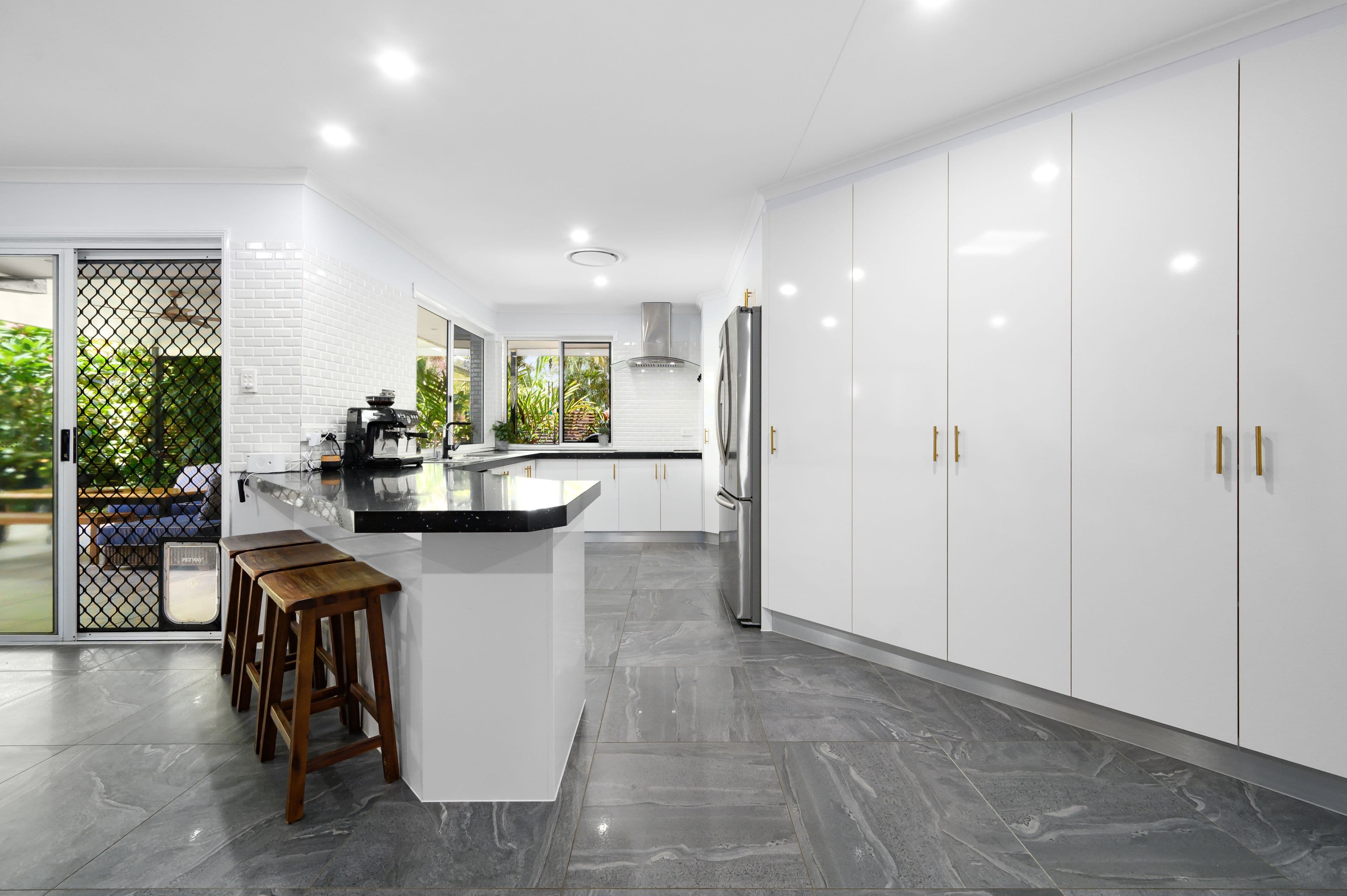 3 White City Drive, Oxenford QLD 4210, Oxenford - Thumbnail 7