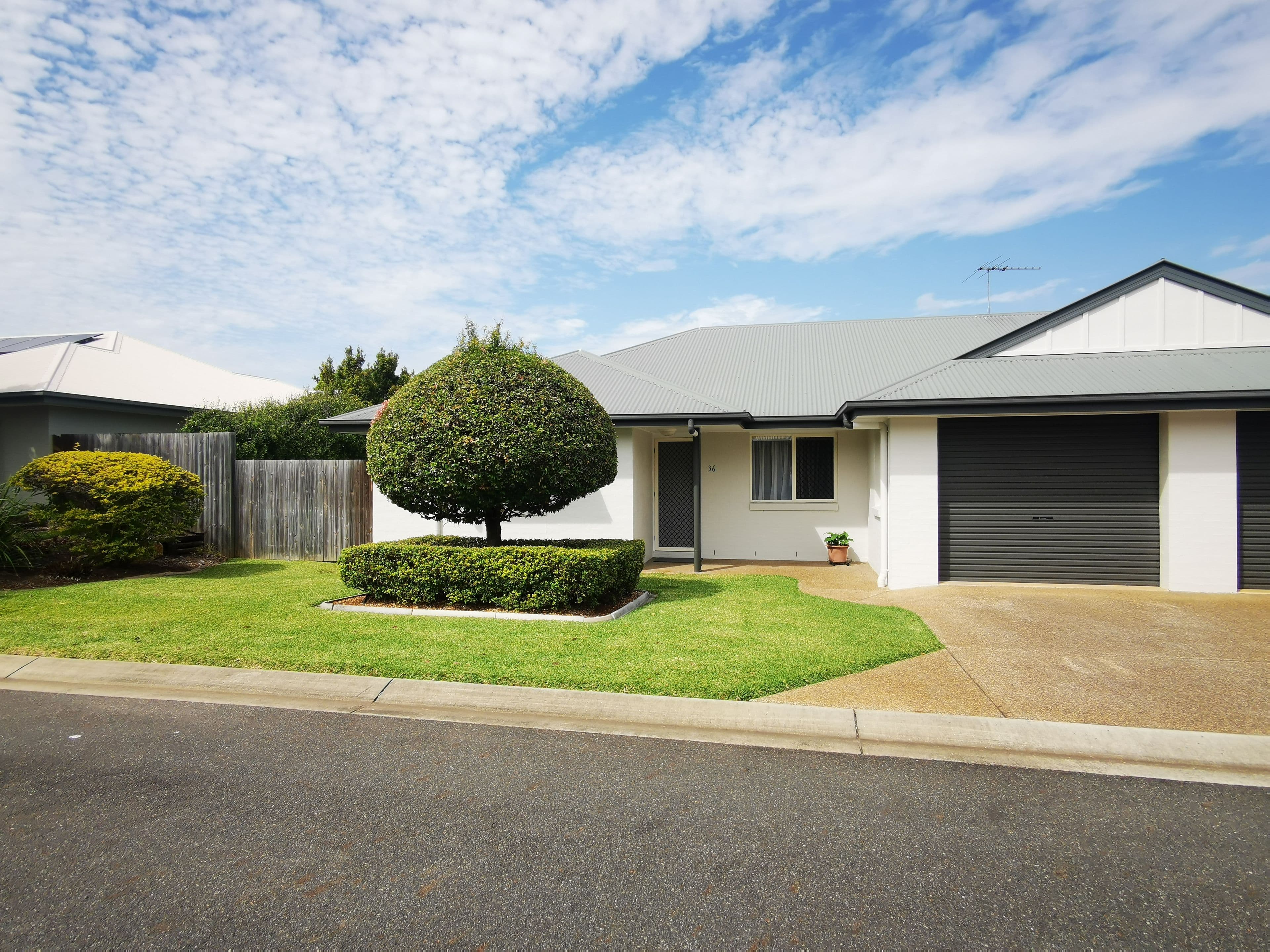 8 Zahner Place, Manly West QLD 4179, Manly West - Thumbnail 2