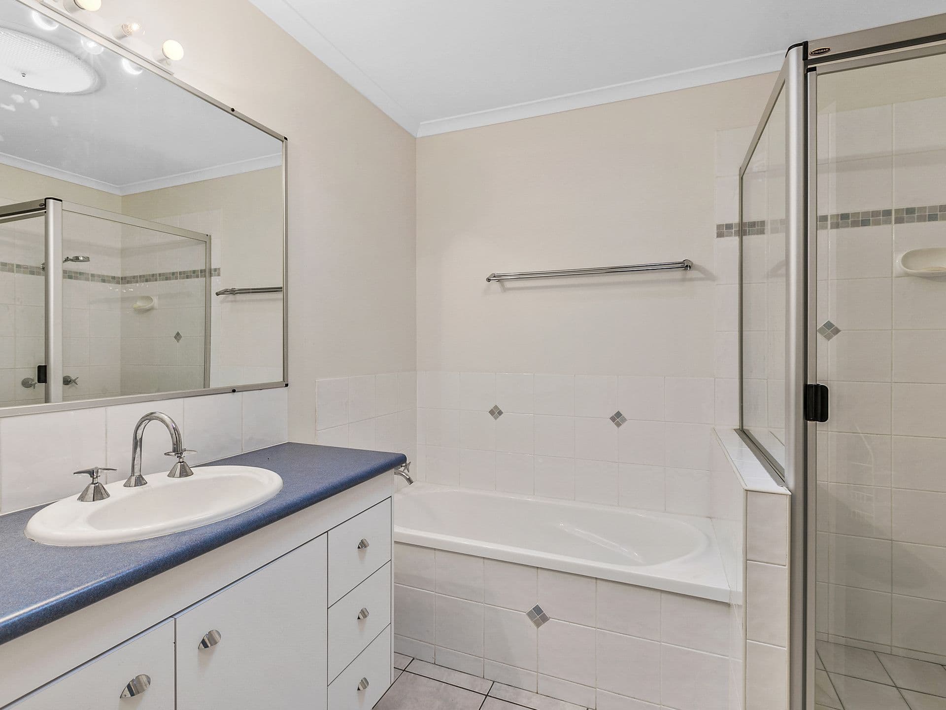 8 Zahner Place, Manly West QLD 4179, Manly West - Thumbnail 6